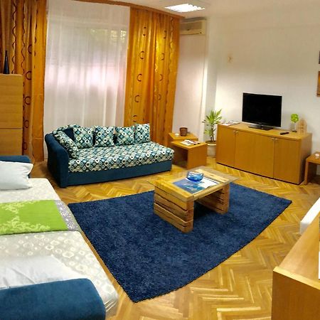 Twc Hostel Belgrade Exterior photo